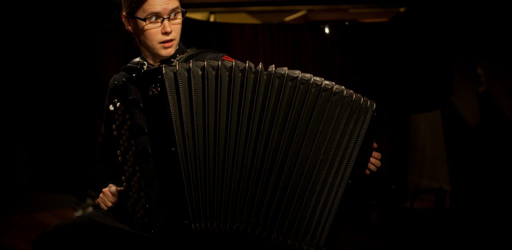 Solange Baron - Accordeoniste-115